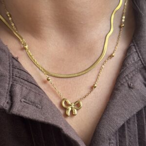 Bow Satellite Layered Neclace