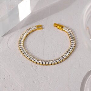 Emerald cut Tennis Bracelet